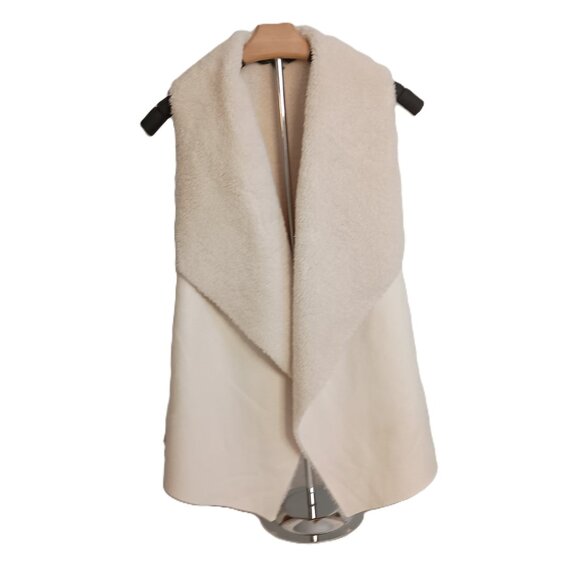 Lauren Ralph Lauren Faux Suede Sherpa Vest Women’s L - Large - Picture 2 of 14